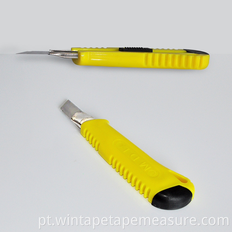 Conjunto de ferramentas manuais baratas de plástico personalizado Papel de parede de aço impermeável Faca utilitária retrátil Faca utilitária para cortador de lâmina